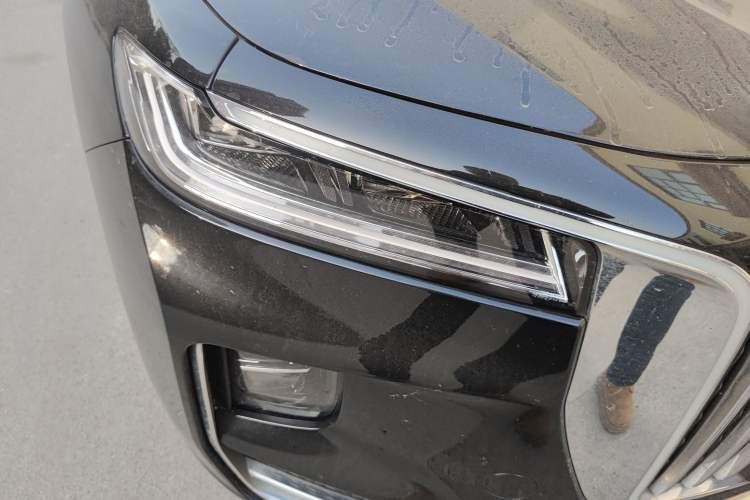 Used Hongqi H9 2020 2.0T Smart Connect Flagship Edition Right Front Headlight