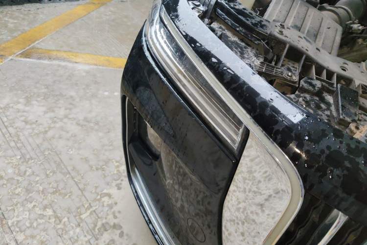 Used Hongqi H9 2020 3.0T Smart Connect Flagship Edition Right Front Headlight