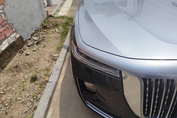 Used Hongqi H9 2020 2.0T Smart Connect Flagship Edition Right Front Headlight