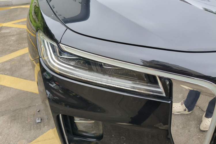 Used Hongqi H9 2020 3.0T Smart Connect Flagship Edition Right Front Headlight