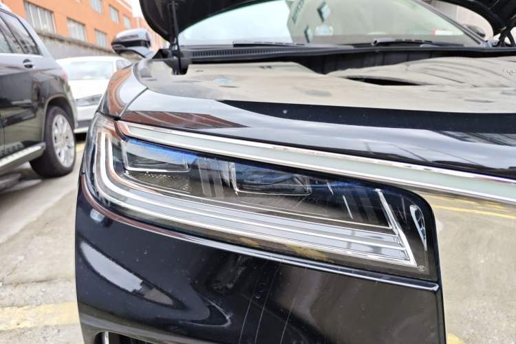 Used Hongqi H9 2020 2.0T Smart Connect Flagship Edition Right Front Headlight