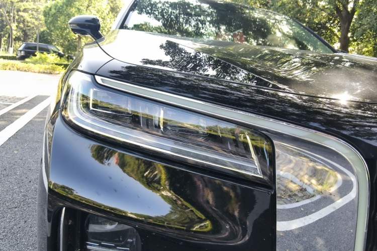 Used Hongqi H9 2020 2.0T Smart Connect Flagship Edition Right Front Headlight