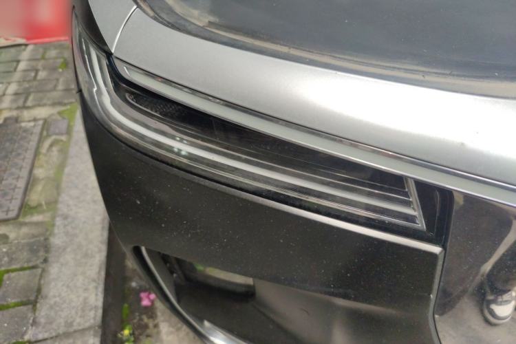 Used Hongqi H9 2020 2.0T Smart Connect Flagship Edition Right Front Headlight