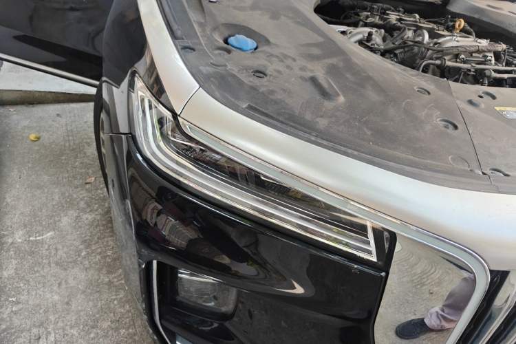 Used Hongqi H9 2020 2.0T Smart Connect Flagship Edition Right Front Headlight