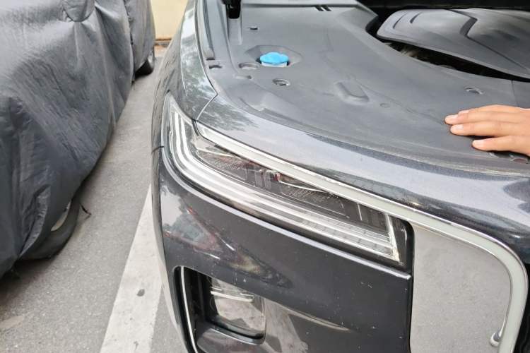Used Hongqi H9 2020 2.0T Smart Connect Flagship Edition Right Front Headlight