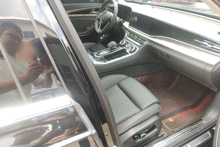 Used Hongqi H9 2020 2.0T Smart Connect Flagship Edition Right Front Seat