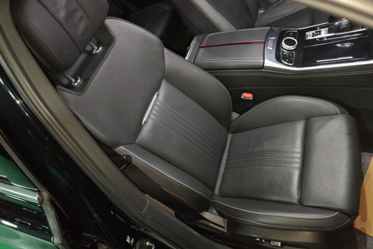 Used Hongqi H9 2020 2.0T Smart Connect Flagship Edition Right Front Seat