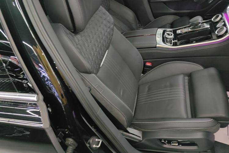 Used Hongqi H9 2020 2.0T Smart Connect Flagship Edition Right Front Seat