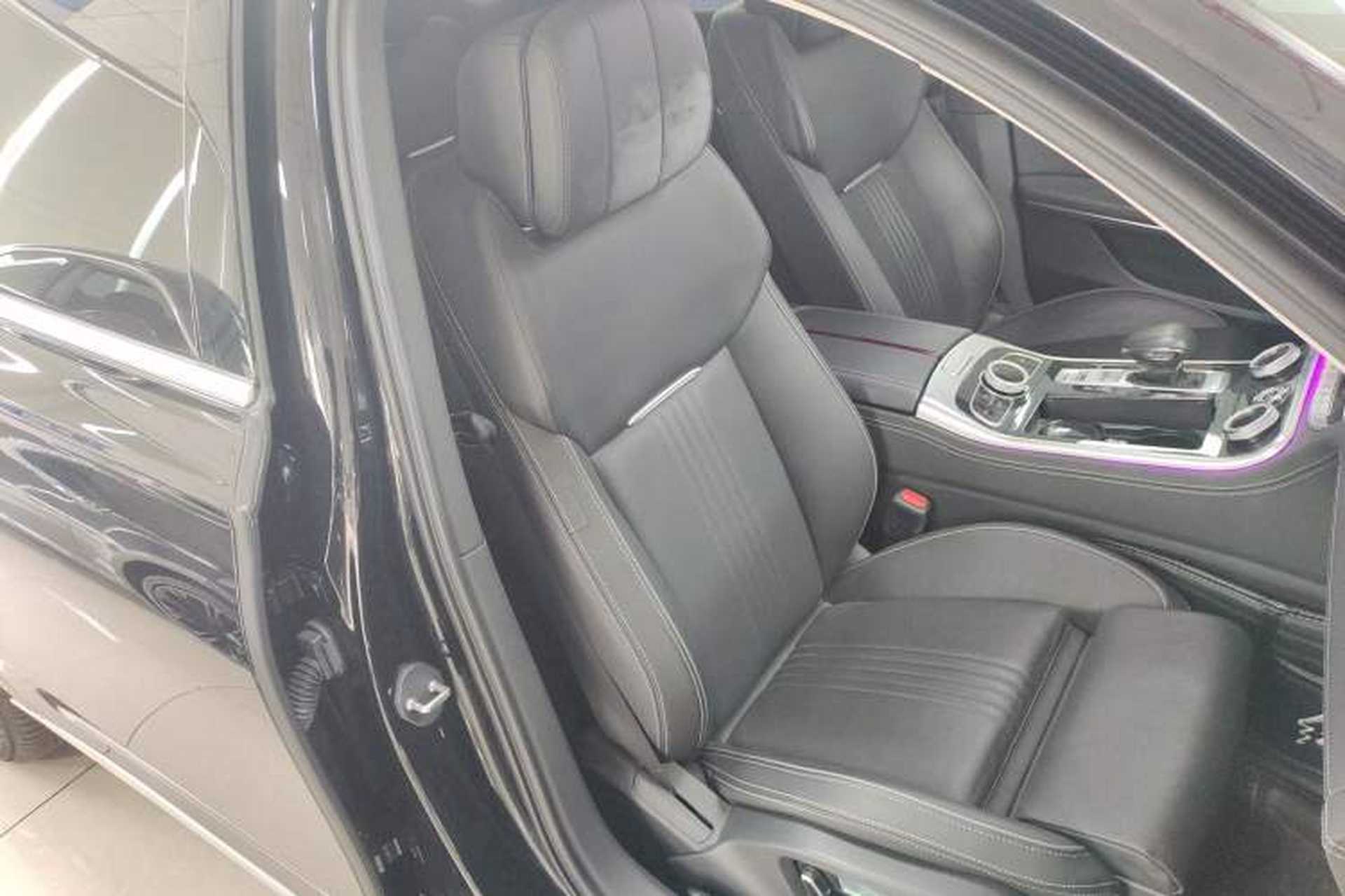 Used Hongqi H9 2020 2.0T Smart Connect Flagship Edition Right Front Seat