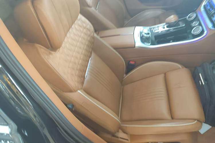 Used Hongqi H9 2020 2.0T Smart Connect Flagship Edition Right Front Seat