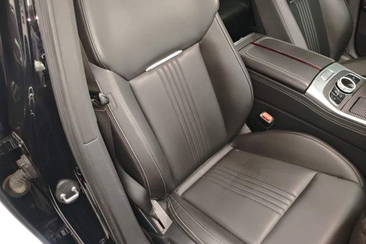 Used Hongqi H9 2020 2.0T Smart Connect Flagship Edition Right Front Seat