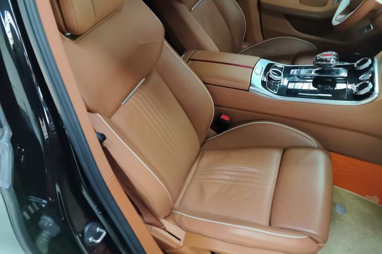 Used Hongqi H9 2020 2.0T Smart Connect Flagship Edition Right Front Seat
