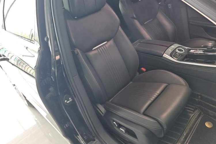 Used Hongqi H9 2020 2.0T Smart Connect Flagship Edition Right Front Seat