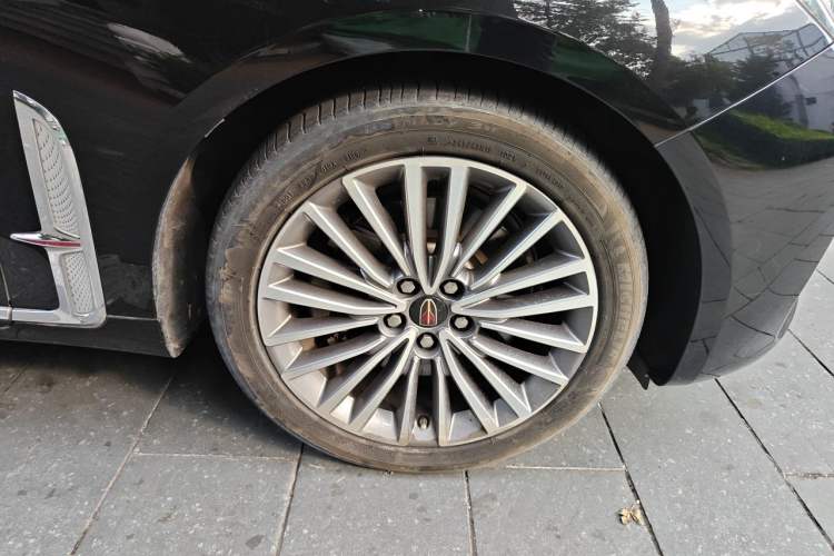 Used Hongqi H9 2020 2.0T Smart Connect Flagship Edition Right Front Wheel Hub