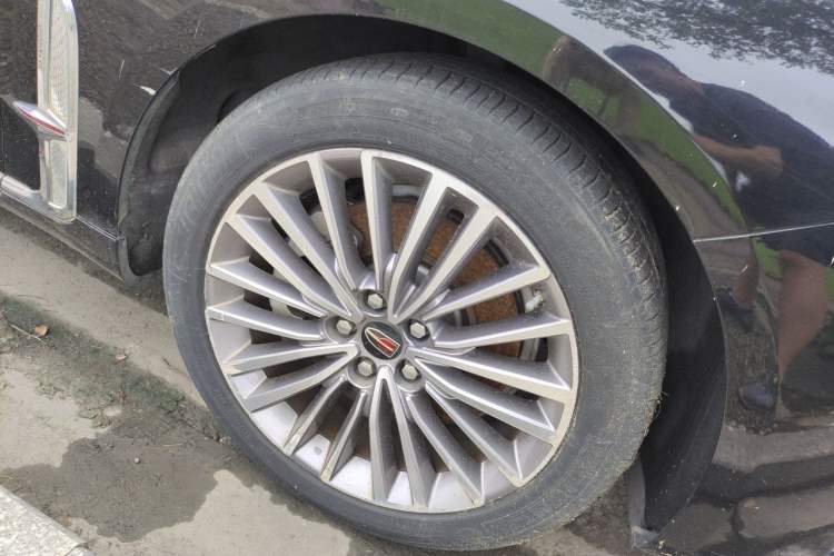 Used Hongqi H9 2020 2.0T Smart Connect Flagship Edition Right Front Wheel Hub