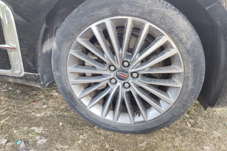 Used Hongqi H9 2020 2.0T Smart Connect Flagship Edition Right Front Wheel Hub