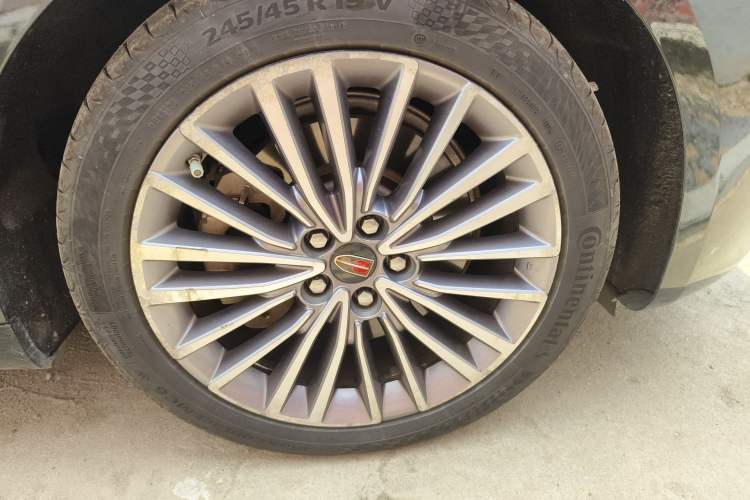 Used Hongqi H9 2020 2.0T Smart Connect Flagship Edition Right Front Wheel Hub