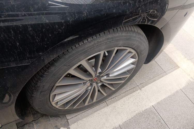 Used Hongqi H9 2020 2.0T Smart Connect Flagship Edition Right Front Wheel Hub