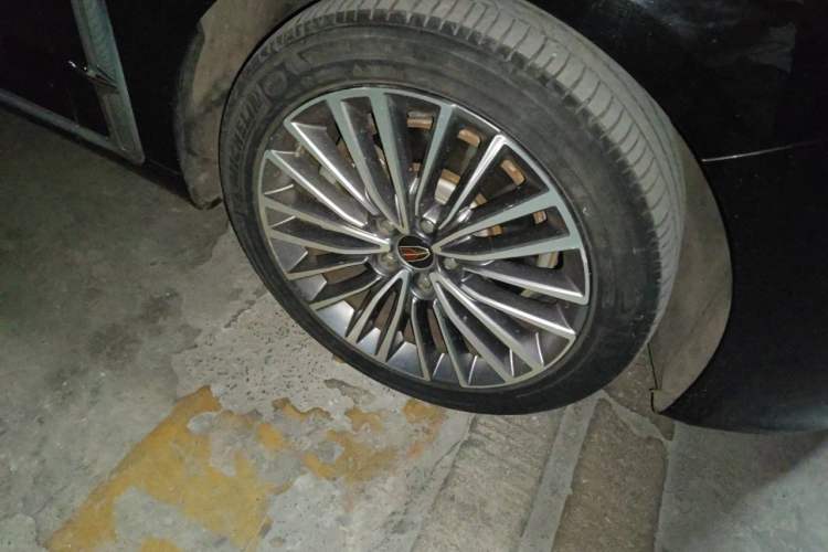 Used Hongqi H9 2020 2.0T Smart Connect Flagship Edition Right Front Wheel Hub