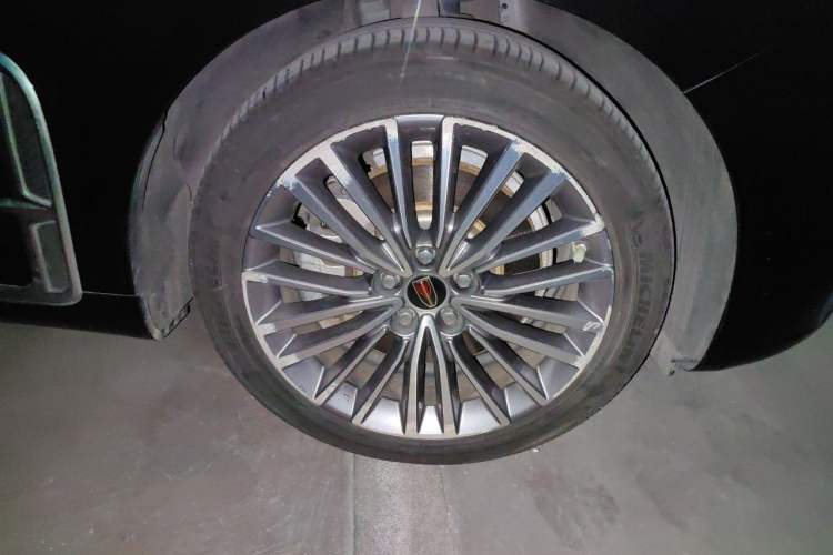 Used Hongqi H9 2020 2.0T Smart Connect Flagship Edition Right Front Wheel Hub