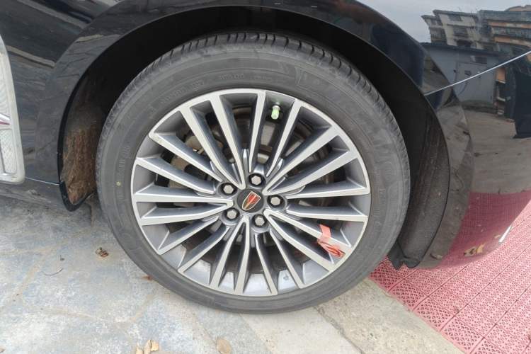 Used Hongqi H9 2020 2.0T Smart Connect Flagship Edition Right Front Wheel Hub
