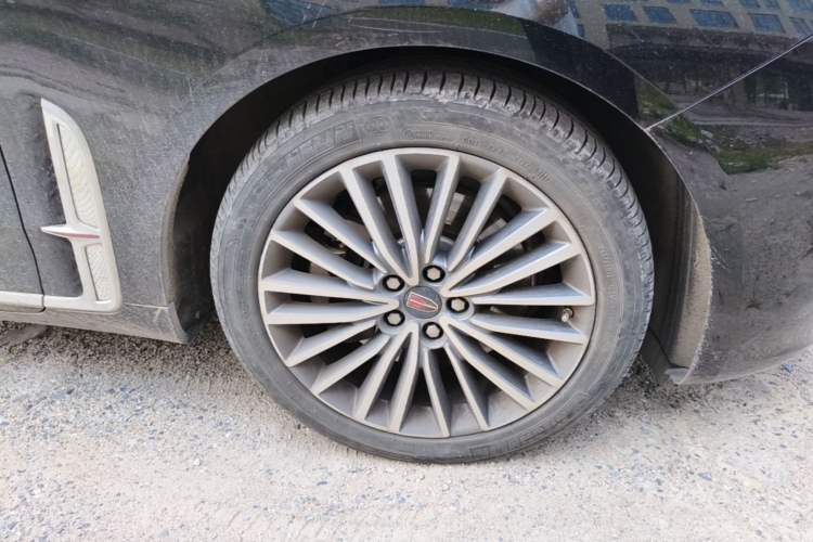 Used Hongqi H9 2020 2.0T Smart Connect Flagship Edition Right Front Wheel Hub