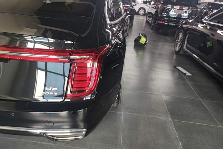 Used Hongqi H9 2020 3.0T Smart Connect Flagship Edition Right Rear Taillight