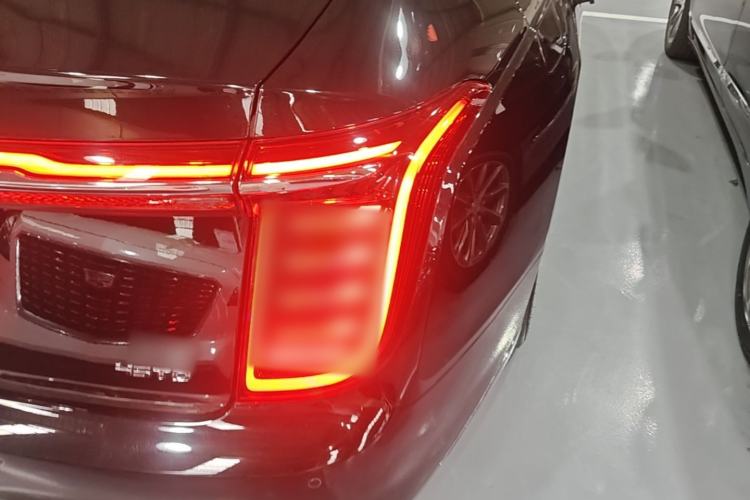 Used Hongqi H9 2020 2.0T Smart Connect Flagship Edition Right Rear Taillight