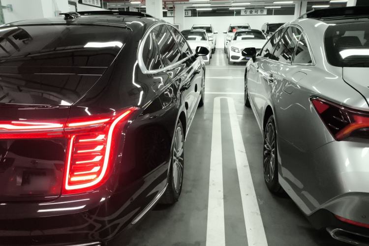 Used Hongqi H9 2020 3.0T Smart Connect Flagship Edition Right Rear Taillight