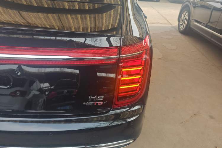 Used Hongqi H9 2020 2.0T Smart Connect Flagship Edition Right Rear Taillight