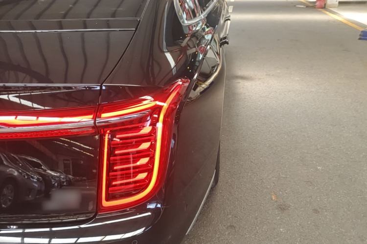 Used Hongqi H9 2020 3.0T Smart Connect Flagship Edition Right Rear Taillight