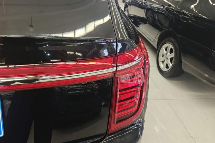 Used Hongqi H9 2020 2.0T Smart Connect Flagship Edition Right Rear Taillight