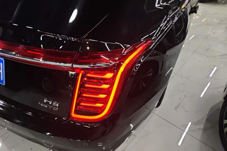Used Hongqi H9 2020 2.0T Smart Connect Flagship Edition Right Rear Taillight