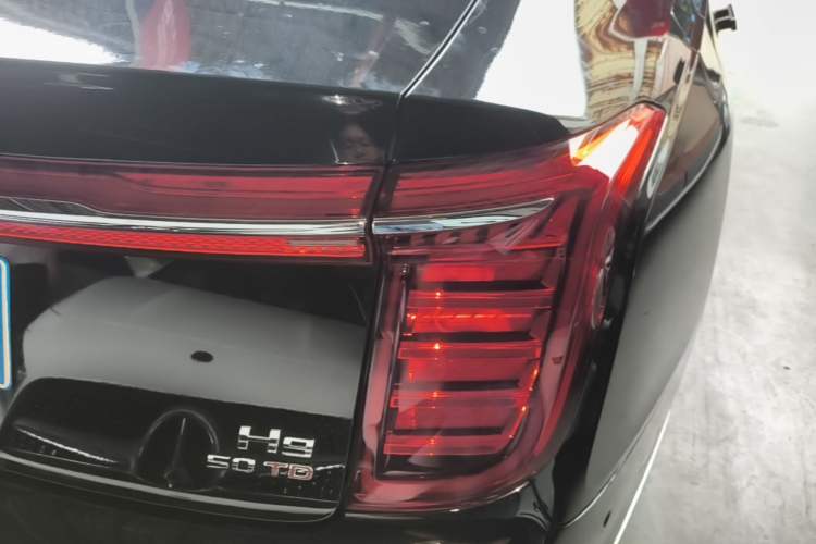 Used Hongqi H9 2020 3.0T Smart Connect Flagship Edition Right Rear Taillight