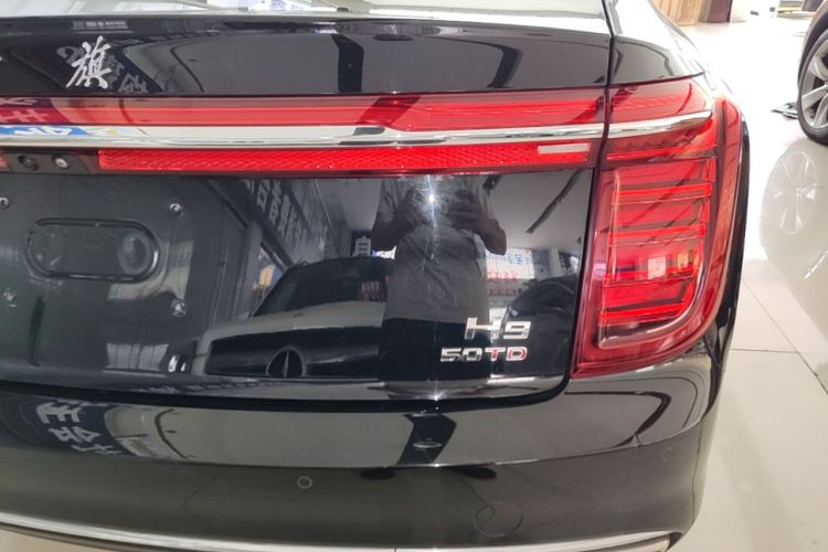 Used Hongqi H9 2020 3.0T Smart Connect Flagship Four-Seat Version Right Rear Taillight