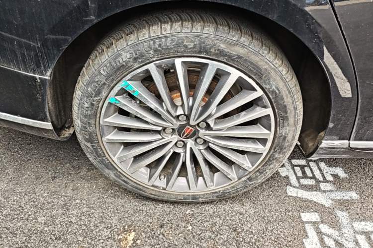 Used Hongqi H9 2020 2.0T Smart Connect Flagship Edition Right Rear Wheel Hub