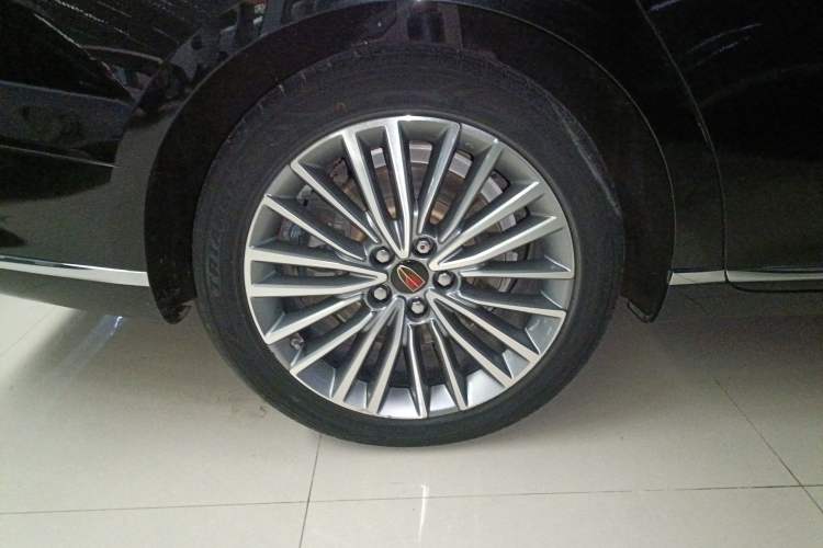 Used Hongqi H9 2020 2.0T Smart Connect Flagship Edition Right Rear Wheel Hub