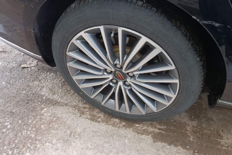 Used Hongqi H9 2020 2.0T Smart Connect Flagship Edition Right Rear Wheel Hub