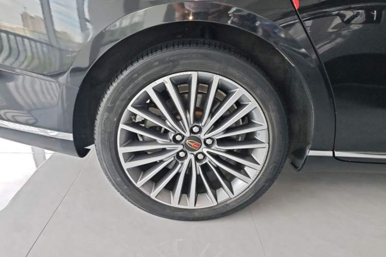 Used Hongqi H9 2020 2.0T Smart Connect Flagship Edition Right Rear Wheel Hub