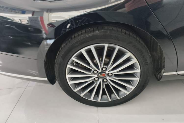 Used Hongqi H9 2020 Revised Version 2.0T Smart Connect Flagship Edition Right Rear Wheel Hub