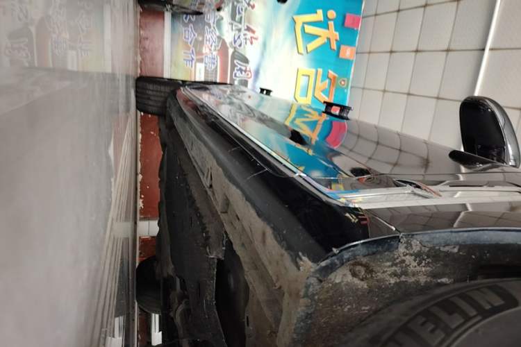 Used Hongqi H9 2020 2.0T Smart Connect Flagship Edition Right Side Sill
