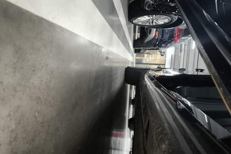 Used Hongqi H9 2020 3.0T Smart Connect Flagship Edition Right Side Sill