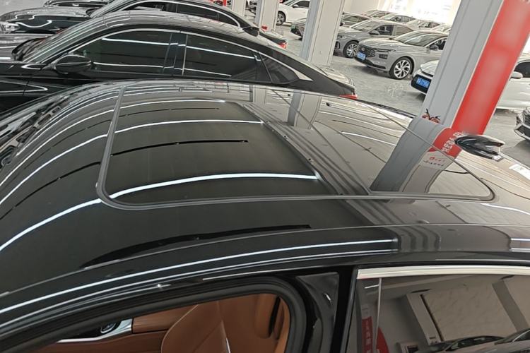 Used Hongqi H9 2020 2.0T Smart Connect Flagship Edition Roof