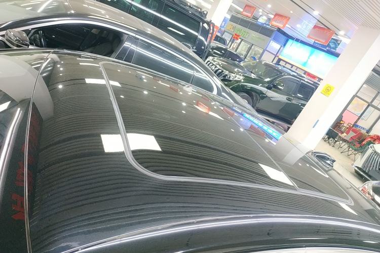 Used Hongqi H9 2020 3.0T Smart Connect Flagship Four-Seat Version Roof
