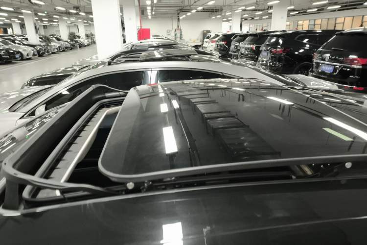 Used Hongqi H9 2020 3.0T Smart Connect Flagship Edition Roof