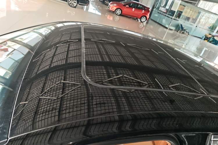 Used Hongqi H9 2020 2.0T Smart Connect Flagship Edition Roof