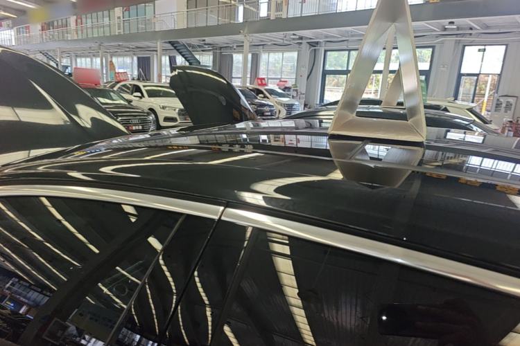 Used Hongqi H9 2020 2.0T Smart Connect Flagship Edition Roof