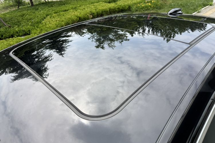 Used Hongqi H9 2020 2.0T Smart Connect Flagship Edition Roof