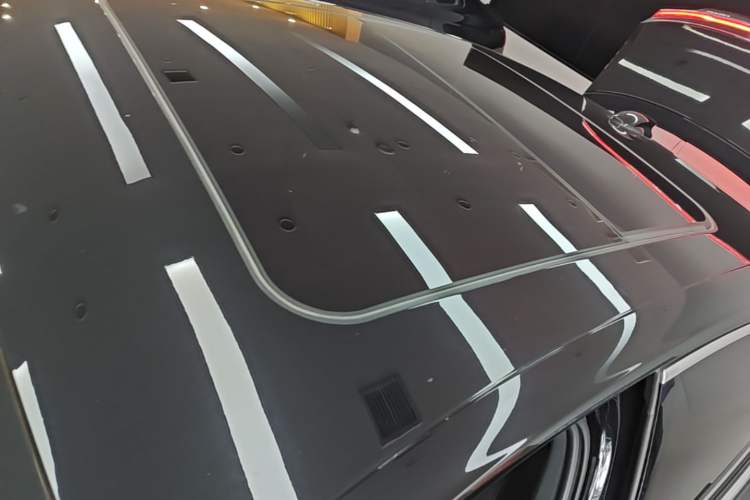 Used Hongqi H9 2020 2.0T Smart Connect Flagship Edition Roof