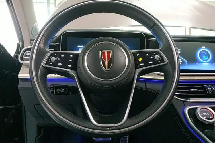 Used Hongqi H9 2020 2.0T Smart Connect Flagship Edition Steering Wheel